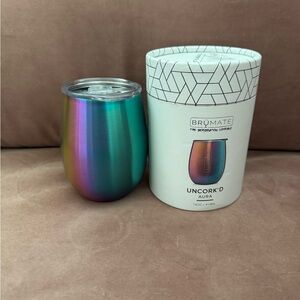 Brumate Uncork'd Aura Insulated Wine Tumbler - Multicolor New Never Used